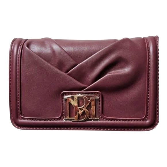 NWT-BADGLEY MISCHKA-PLUM COLOR PLEATED CROSSBODY BAG - Picture 1 of 7